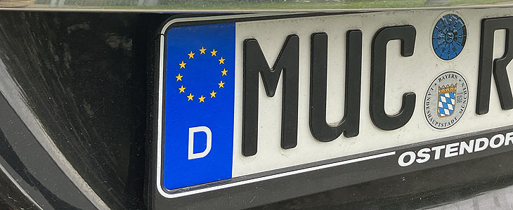 Wunschkennzeichen in München beginnen mit M oder neuerdings auch mit MUC für München (©Foto: Marikka-Laila Maisel)